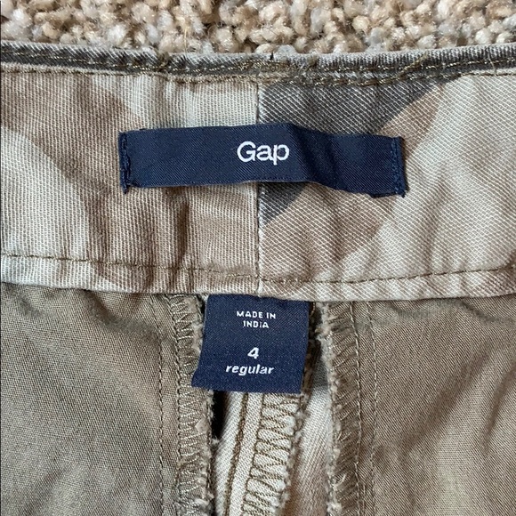 Gap Camo Pant - Picture 2 of 3